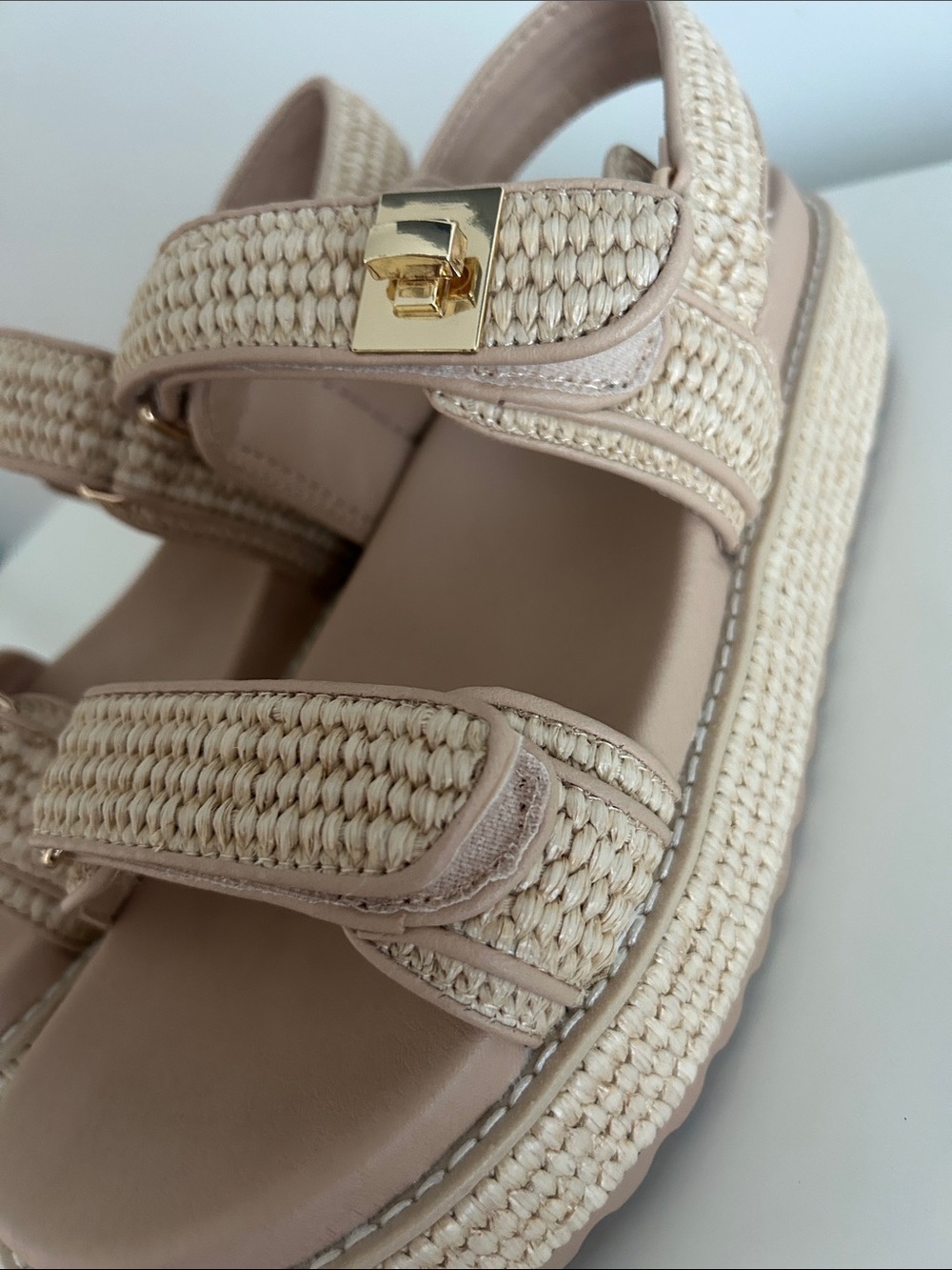 Steve Madden Beige Woven Platform Sandals - Picture 3 of 6